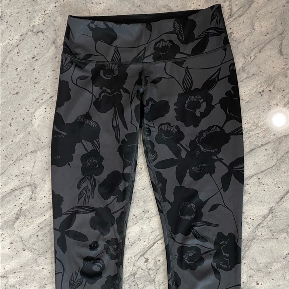 Lululemon Wunder Under Crop Full-On Luxtreme - Picture 3 of 12